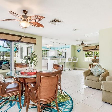 Palm Breeze Bliss Marco Island Exterior foto
